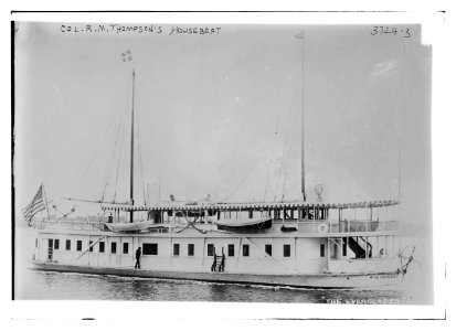 Col. R.M. Thompson's houseboat LCCN2014700746