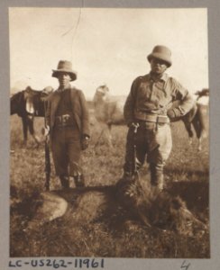 Col. Roosevelt, Tarlton, and the big lion LCCN2013649459