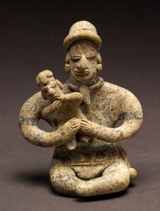 Colima - Group of Figurines and Architectural Model - Walters 20092033 (2)