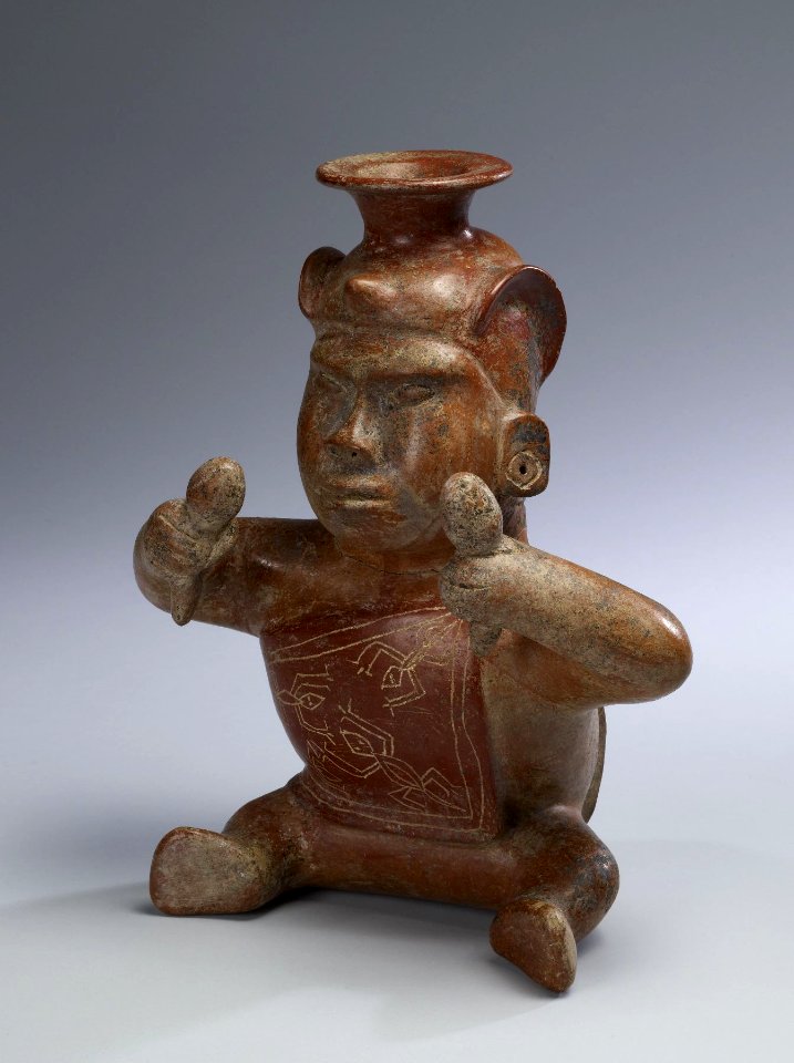 Colima - Dwarf-shaman Effigy Vessel - Walters 20092054 - Three Quarter Left