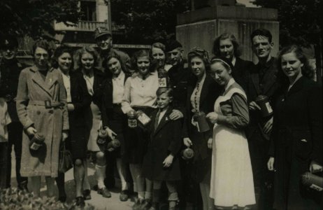 Collecte Frontzorg - Fotodienst der NSB - NIOD - 156154