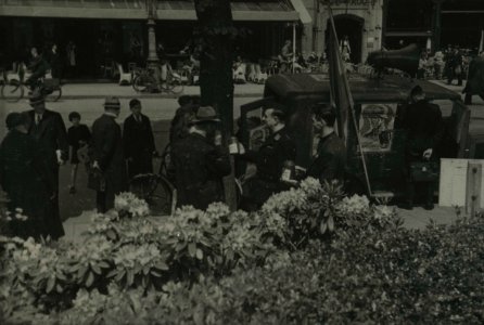 Collecte Frontzorg - Fotodienst der NSB - NIOD - 156179