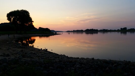 Twilight water abendstimmung photo