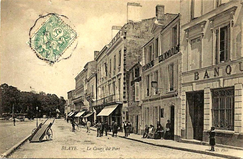 Blaye - cours du port 1