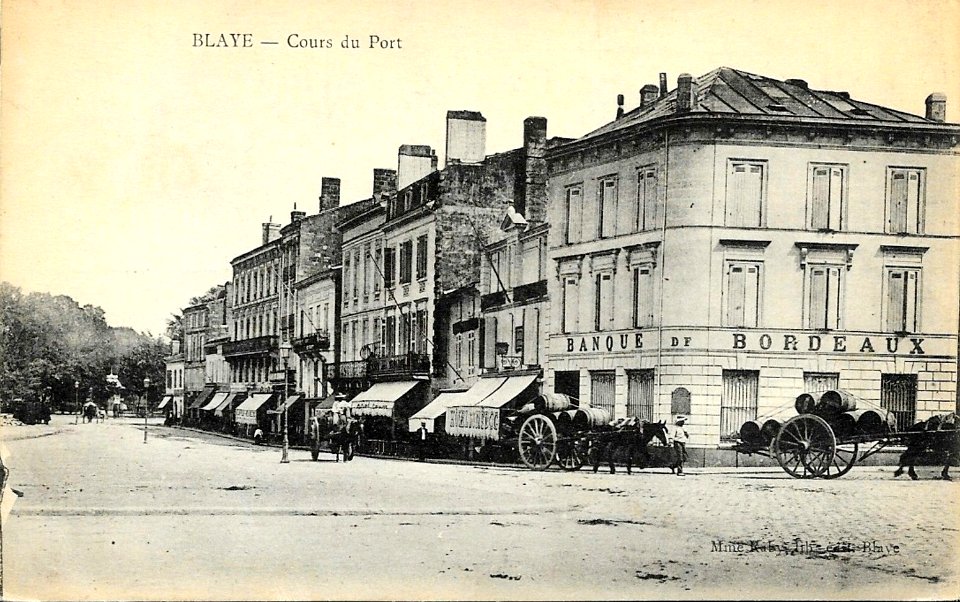 Blaye - cours du port 6