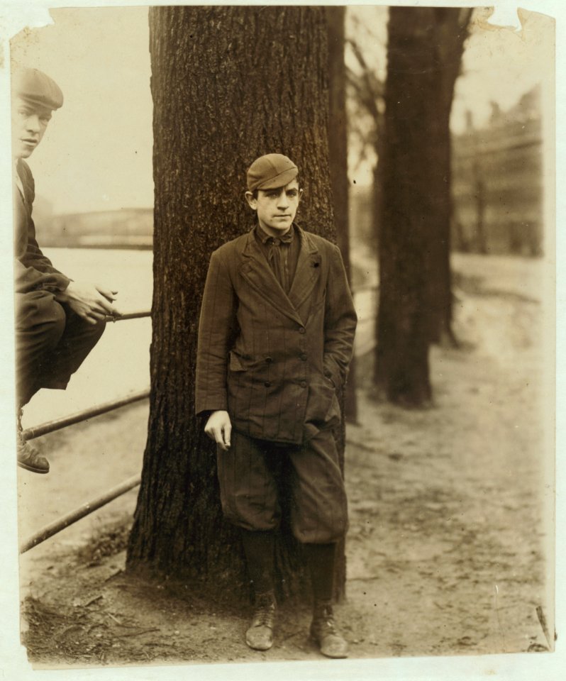 Bleach-room boy-Leon Halcourt, 34 Melvin St., 16 years old. Pacific Mills. LOC nclc.01857
