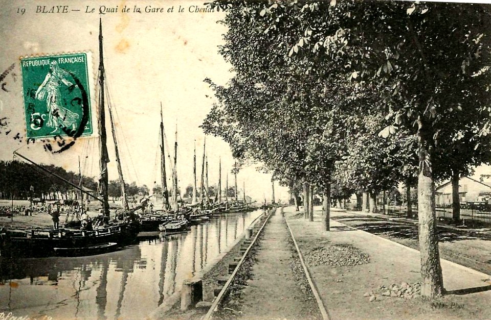 Blaye - Gare et port 4