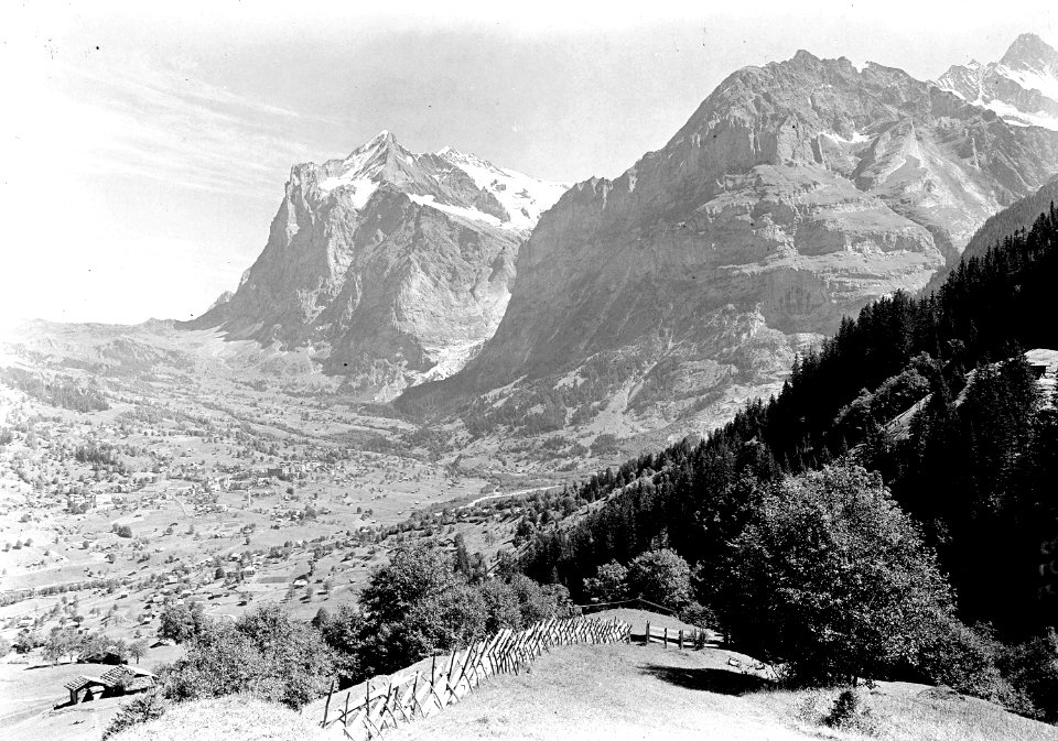 Blick auf das Dorf Grindelwald - CH-BAR - 3240864
