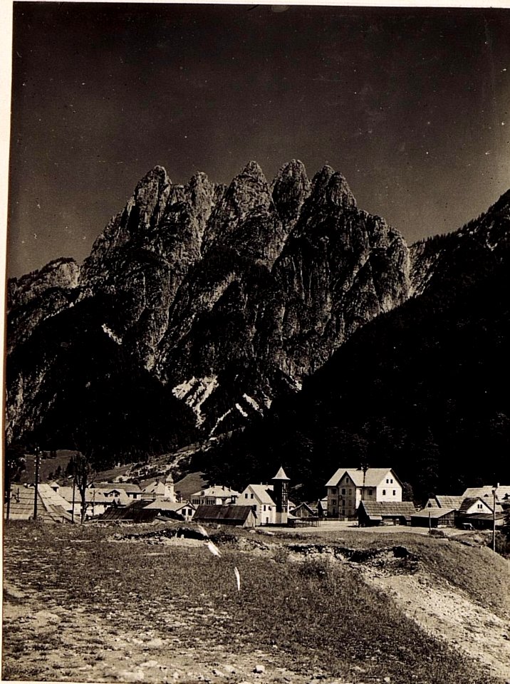 Blick auf Raibl und den Fünfspitz. (BildID 15496003)