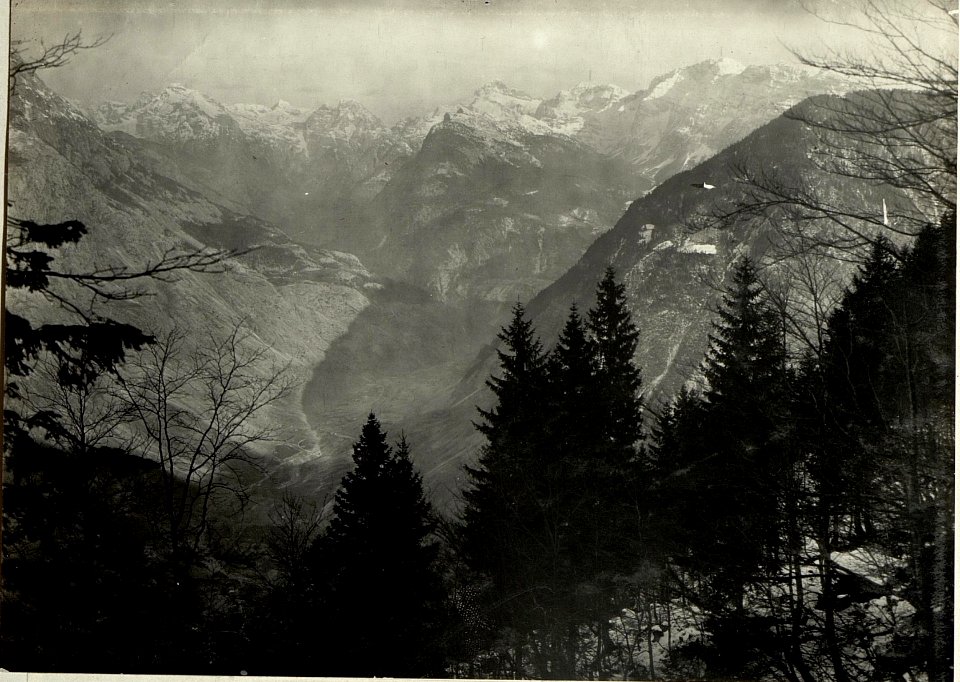 Blick gegen den Mojstrovka Pass vom neuen Weg auf die Golubar Planina. (BildID 15465243)