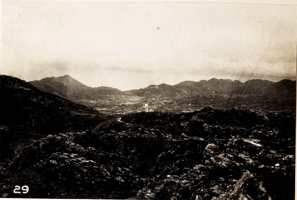 Blick gegen Cetinje, Montenegro. (BildID 15570479)