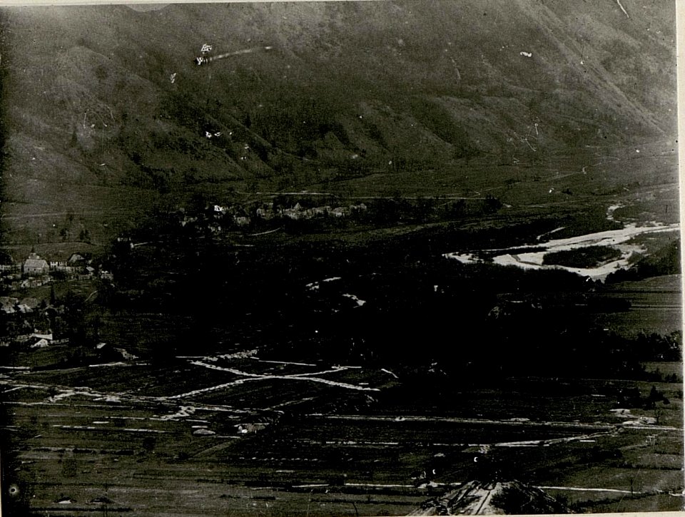 Blick in das Flitscherbecken vom Svijnahang. III. Teilbild (BildID 15519048)