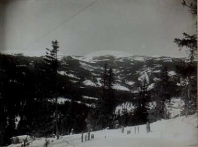 Blick ins Kosakental mit Fuchsberg. (BildID 15450132)