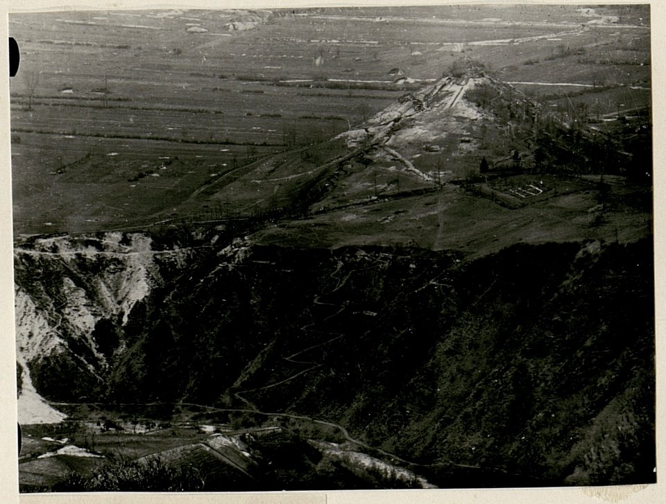 Blick in des Flitscherbecken von Svijnahang. III. Teilbild (BildID 15519132)