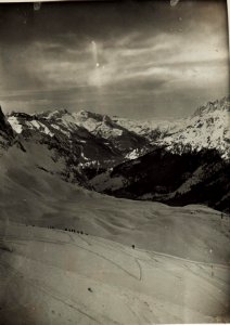 Blick vom Pordoi mit Rosengarten und La Greppa. (BildID 15575109)