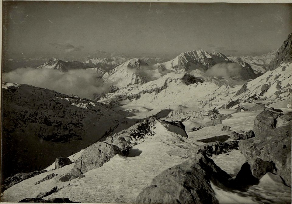 Blick vom Rudnigsattel gegen Westen. Standpunkt, Westlich der Kote 2001. (BildID 15467815)