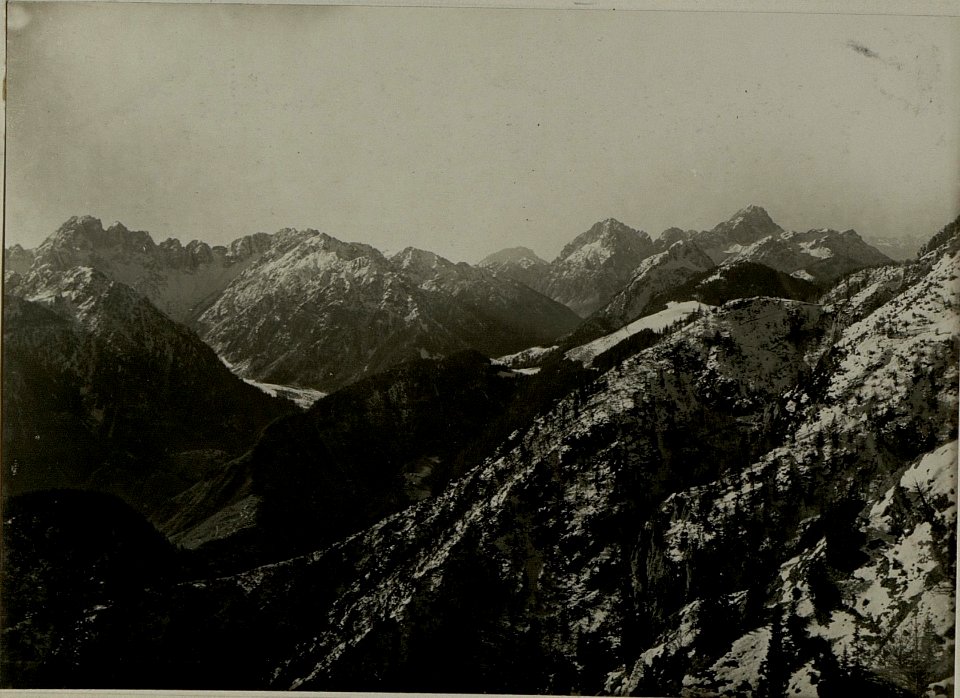 Blick vom Kleinen Malurch (1681) gegen Süden und Südwesten. (BildID 15467063)