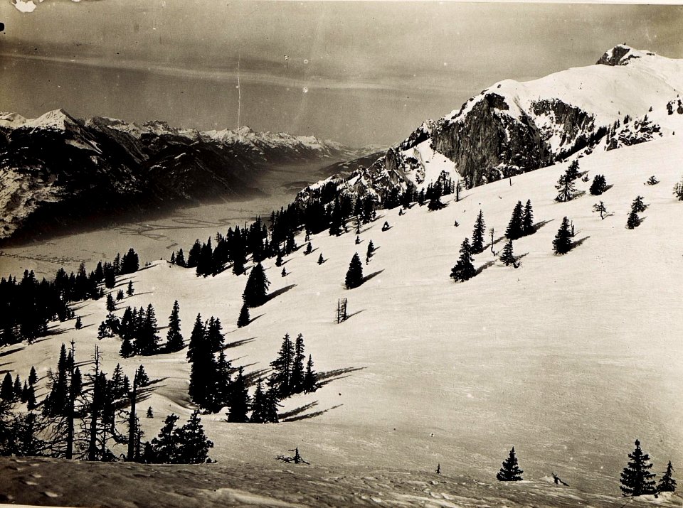 Blick vom Rosskofel + 1795 Dobratsch gegen Triglav, Mangrat, Wischberg u.s.w.(4 Negative) (BildID 15496934)