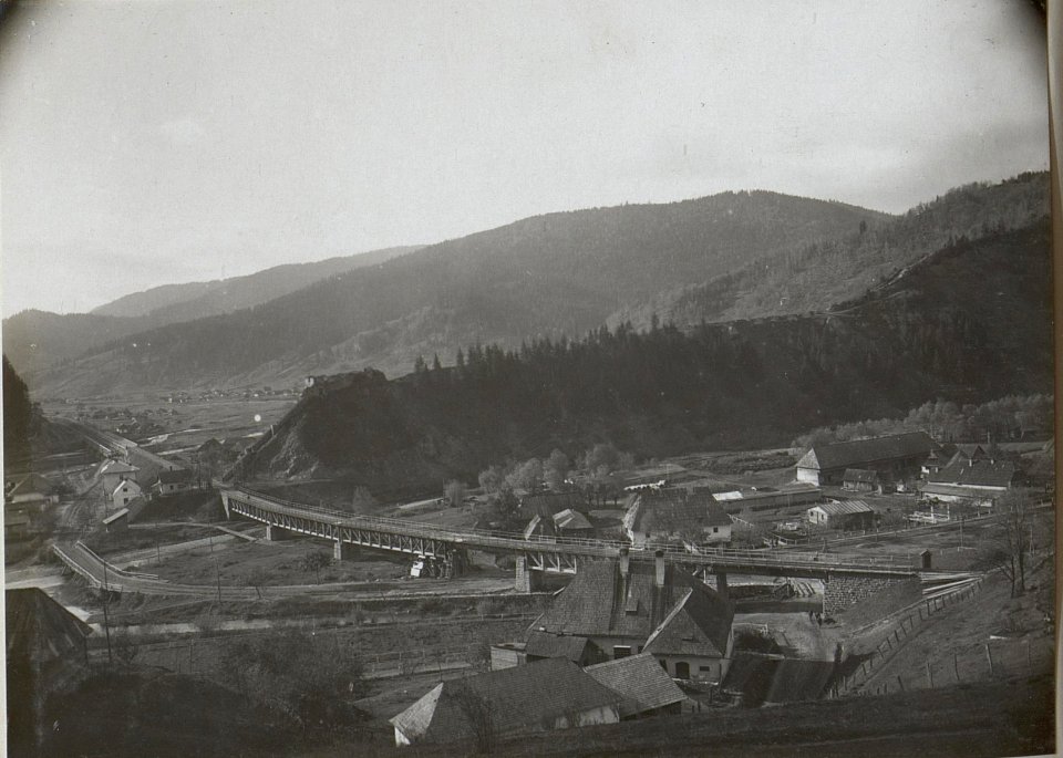 Blick von der M.H.B.gegen Gyimespass (BildID 15657040)