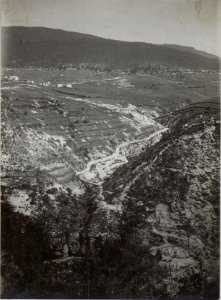 Blick von der Assa-Schlucht gegen Monte Erio. (BildID 15647187)
