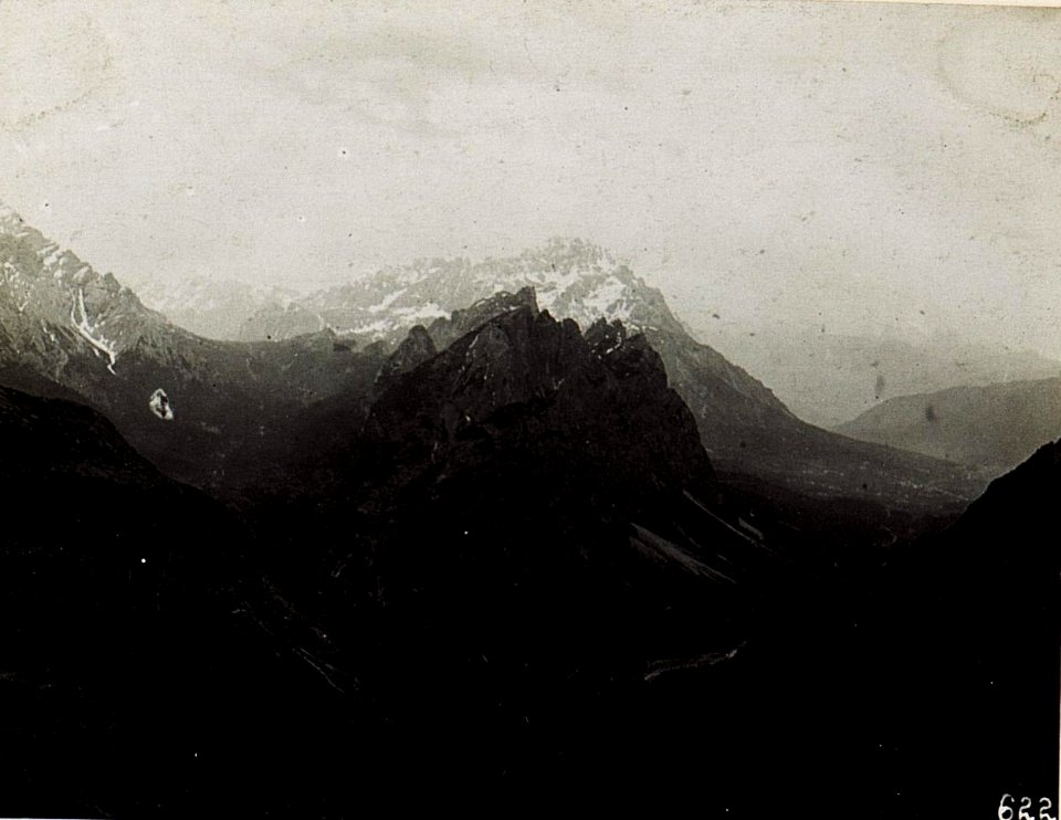 Blick von Lavinores gegen Cortina d'Ampezzo. (BildID 15582982)