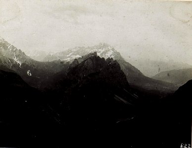 Blick von Lavinores gegen Cortina d'Ampezzo. (BildID 15582982)