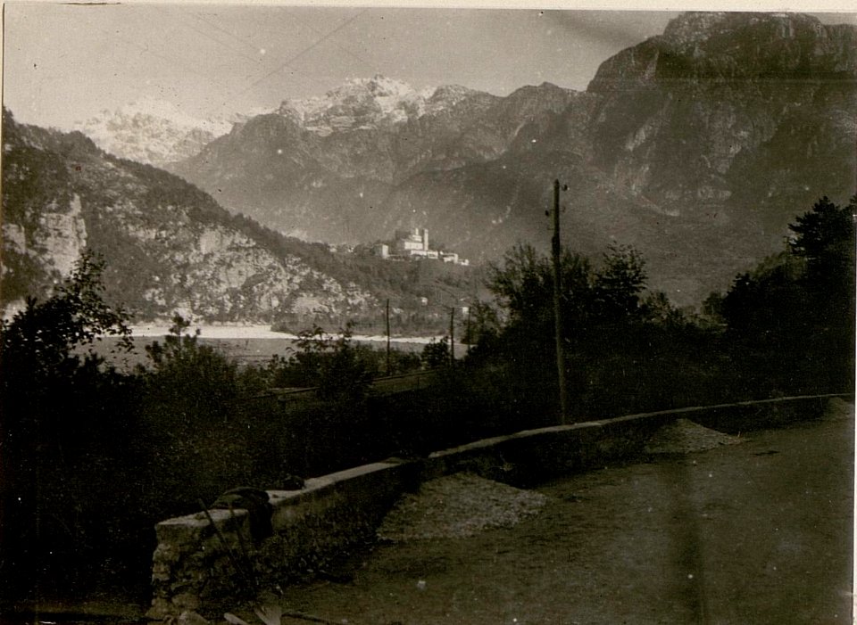 Blick von der Strassenbrücke Moggio nach Osten in's Fellatal. (BildID 15506632)