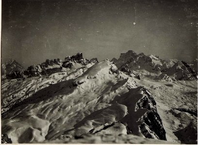 Blick von Sasso di Stria aus, gegen Falzarego. (BildID 15578409)