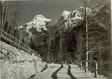 Blick von der vierten Serpentine auf Kukla und Golicica. (BildID 15464607)