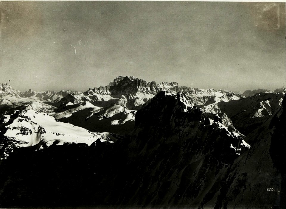 Blick von Mezzodikreuz, Fedajatal, Mesolina, Col di Lana. (BildID 15588504)