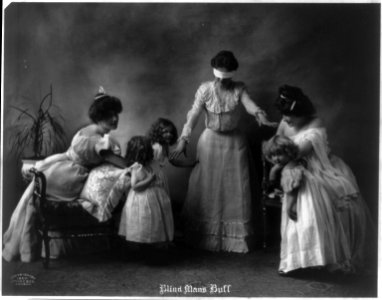 Blind man's buff LCCN2002698503