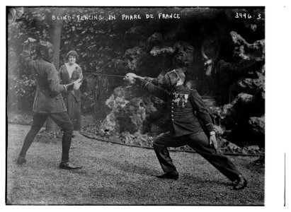 Blind fencing in Phare de France LCCN2014702827