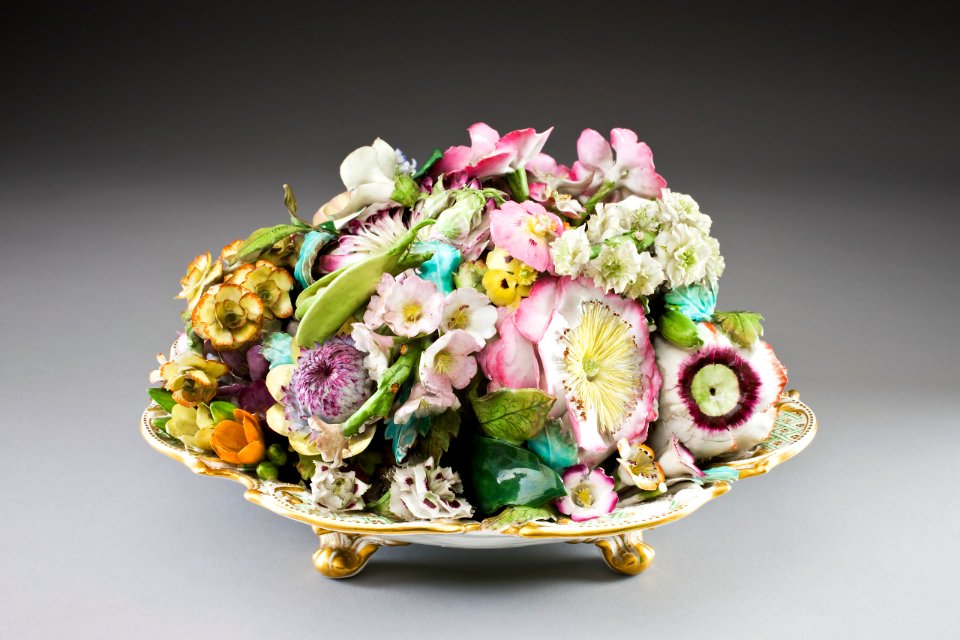 Blomsterskål i porslin - Hallwylska museet - 87217