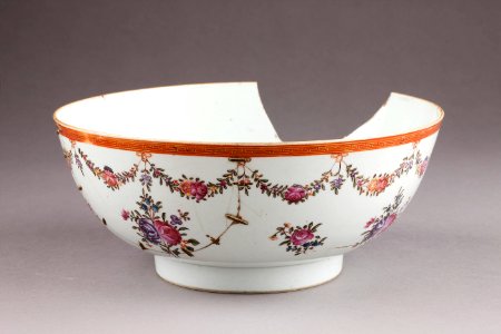 Blommig skål från Kina - Hallwylska museet - 95655 photo