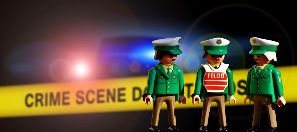 Green figures funny