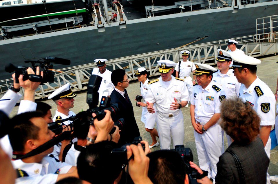 Blue Ridge arrives in Zhanjiang to promote maritime cooperation 150420-N-QL961-080