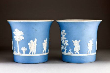 Blå blomkrukor i porslin från 1800-talets början - Hallwylska museet - 93877