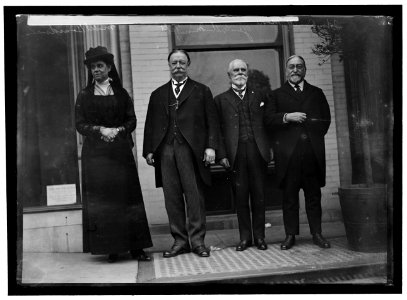 BOARDMAN, MABEL, MISS; TAFT, WILLIAM HOWARD; MURRAY, ARTHUR, BRIG. GEN., U.S.A.; MOORE, JOHN BASSETT, COUNSELOR OF STATE DEPARTMENT. RED CROSS; LUNCHEON LCCN2016866784