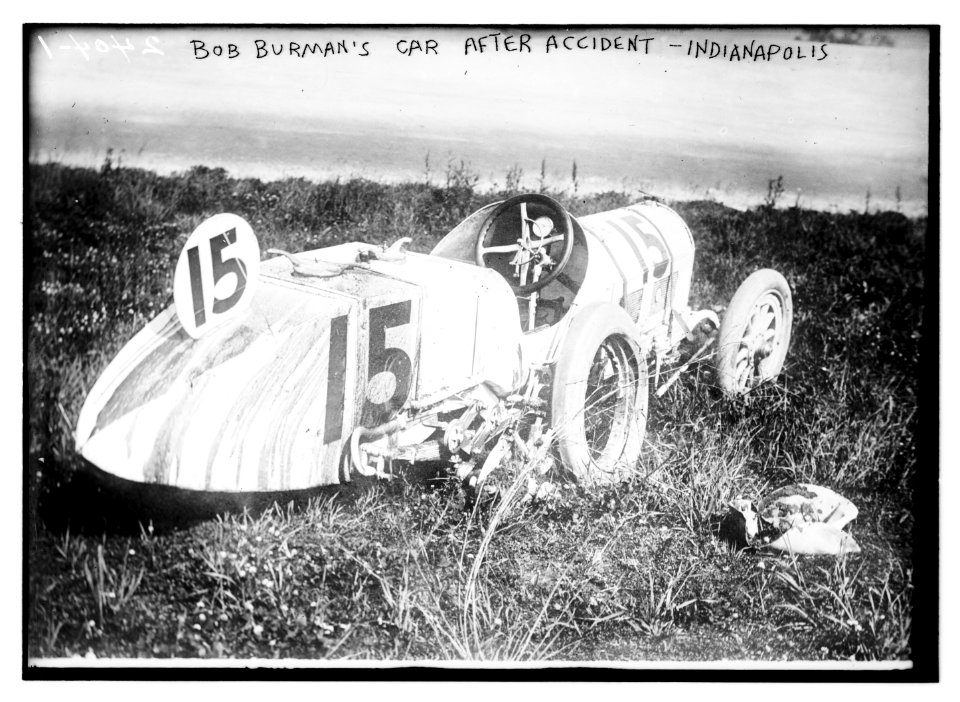 Bob Burman's car after accident - Indianapolis LCCN2014690424
