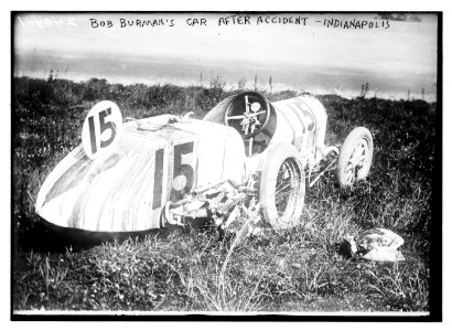 Bob Burman's car after accident - Indianapolis LCCN2014690424