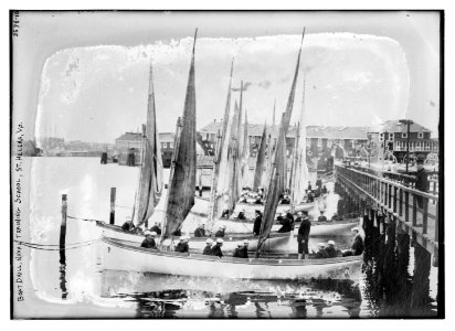 Boat drill, Naval Training School, St. Helena, Va. LCCN2014699732