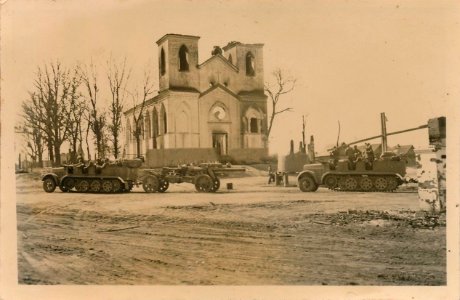 Bobr, Rynak, Maci Božaj. Бобр, Рынак, Маці Божай (1941) photo