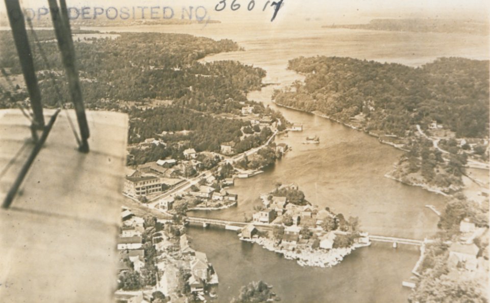 Bobcaygeon Ontario from an Aeroplane (HS85-10-36017)