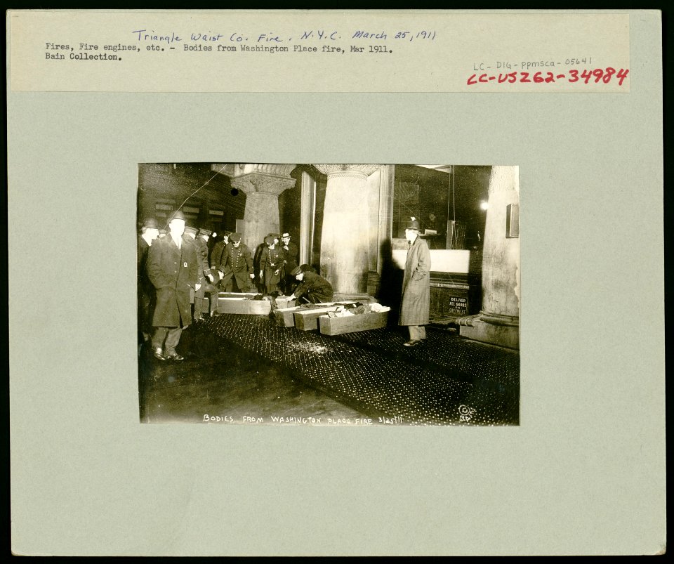 Bodies from Washington Place fire, Mar 1911 LCCN98502780
