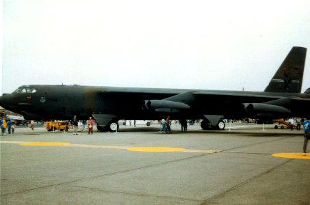 Boeing B-52G 061026-F-1234S-022