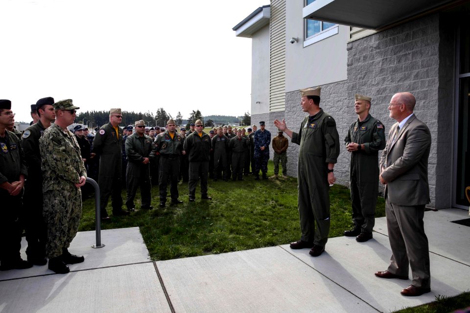 Boeing P-8 Poseidon simulator arrives at Naval Air Station Whidbey Island 161021-N-DC740-020