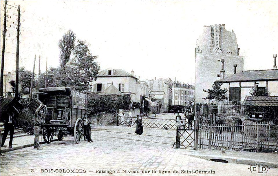 Bois-Colombes - Passage a niveau sur la ligne de Saint-Germain