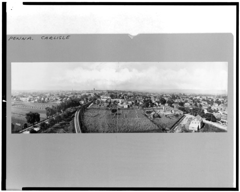Carlisle, Pennsylvania, looking west) - Moss LCCN96501967