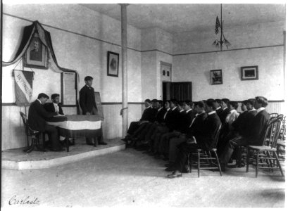 Carlisle Indian School, Carlisle, Pa. Classroom debate by debating society LCCN2008675522