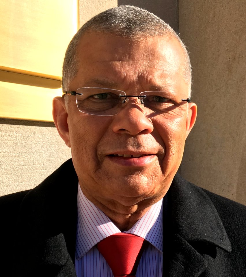 Carlos Veiga VOA (cropped)